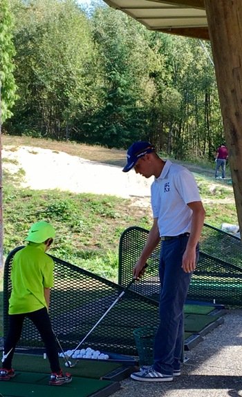 West & North Vancouver junior golf training lesson 西北温哥华青少年儿童高尔夫球课程培训 West Vancouver Matt Daniel junior golf academy training program